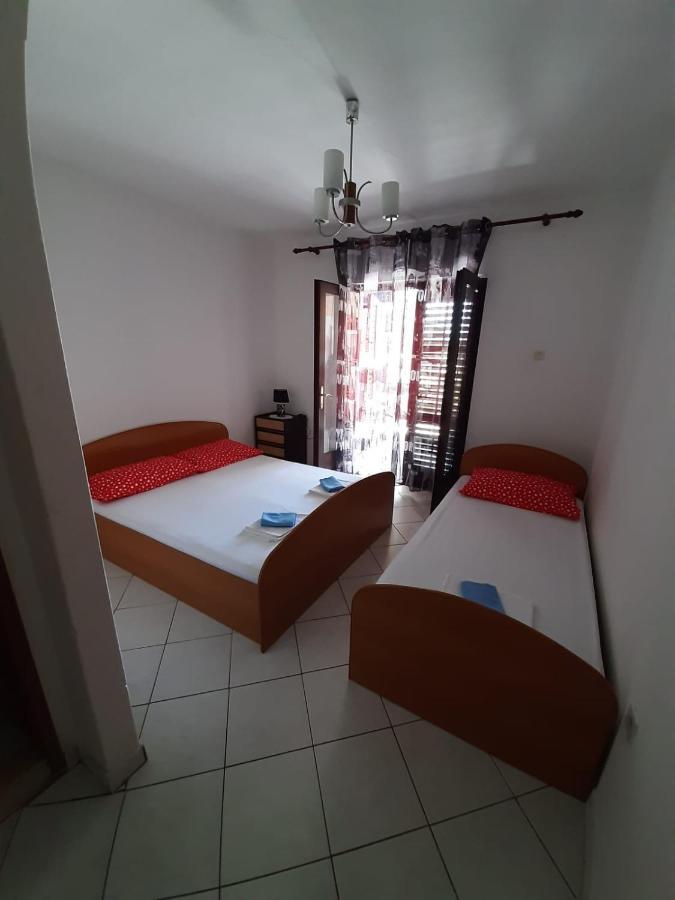 Vistica Apartment'S Podaca Eksteriør billede